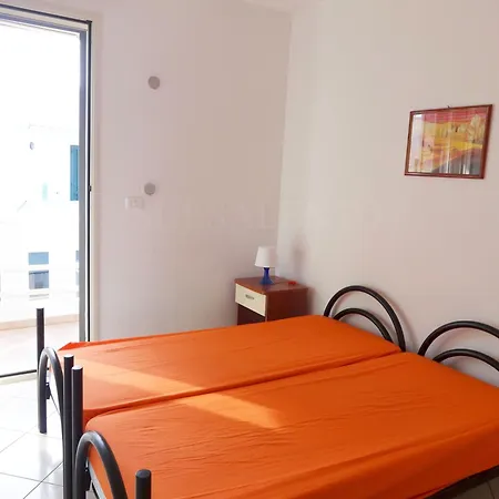 Solaris Da 8 A 12 Posti Сasa de vacaciones Torre Mozza