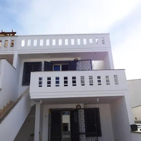 Solaris Da 8 A 12 Posti 펜션 *